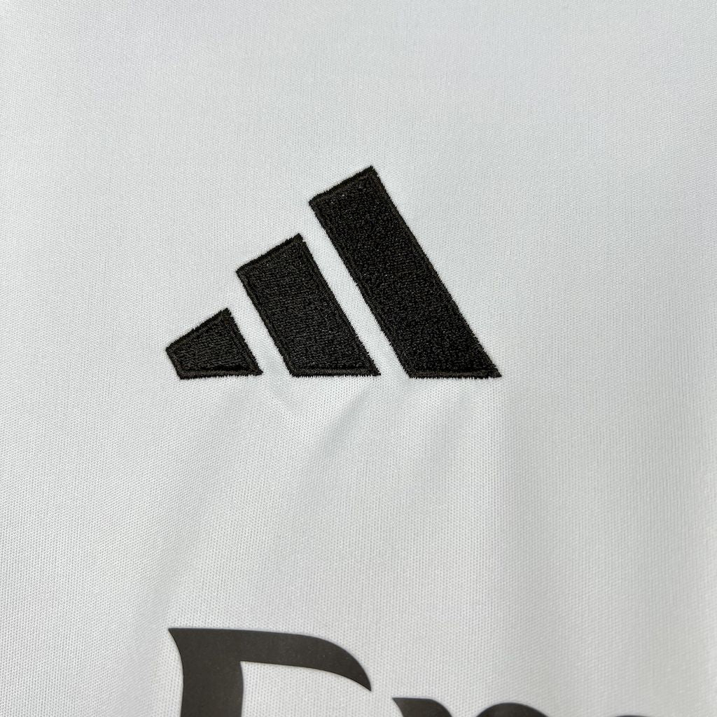 Real Madrid 2025/26 Home Long Sleeves Jersey
